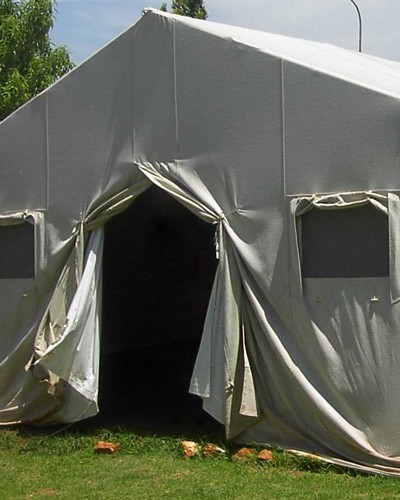 Изготавливаем солдатские палатки в Краснозаводске вместимостью <strong>до 70 человек</strong>